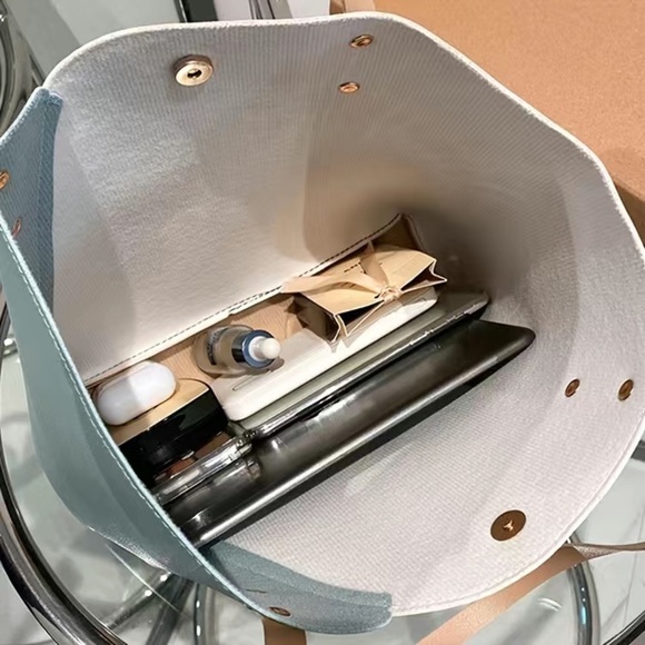 NWT Modern Pastel Colorblock Vegan Tote - Picture 6 of 7